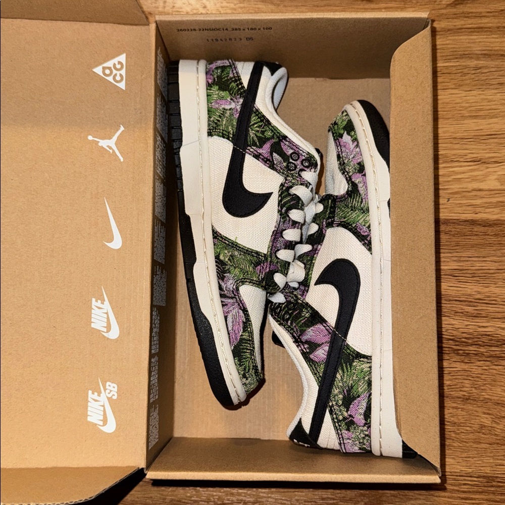 Nike Dunk Low Floral Tapestry